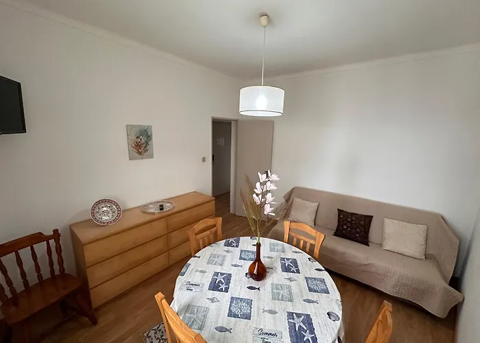 Ii * إيريسييرا